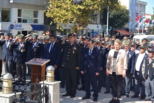 Gazi ve Şehitlerimizi Şükran ve Minnetle Andık
